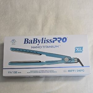 BaByliss Nano Titanium Hair Straightener in Blue